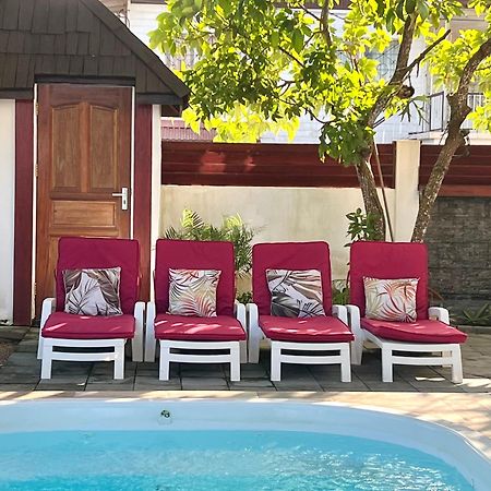 Villa Famiri Boutique Hotel ปารามารีโบ ภายนอก รูปภาพ