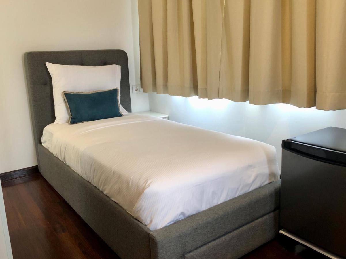 Villa Famiri Boutique Hotel ปารามารีโบ ภายนอก รูปภาพ